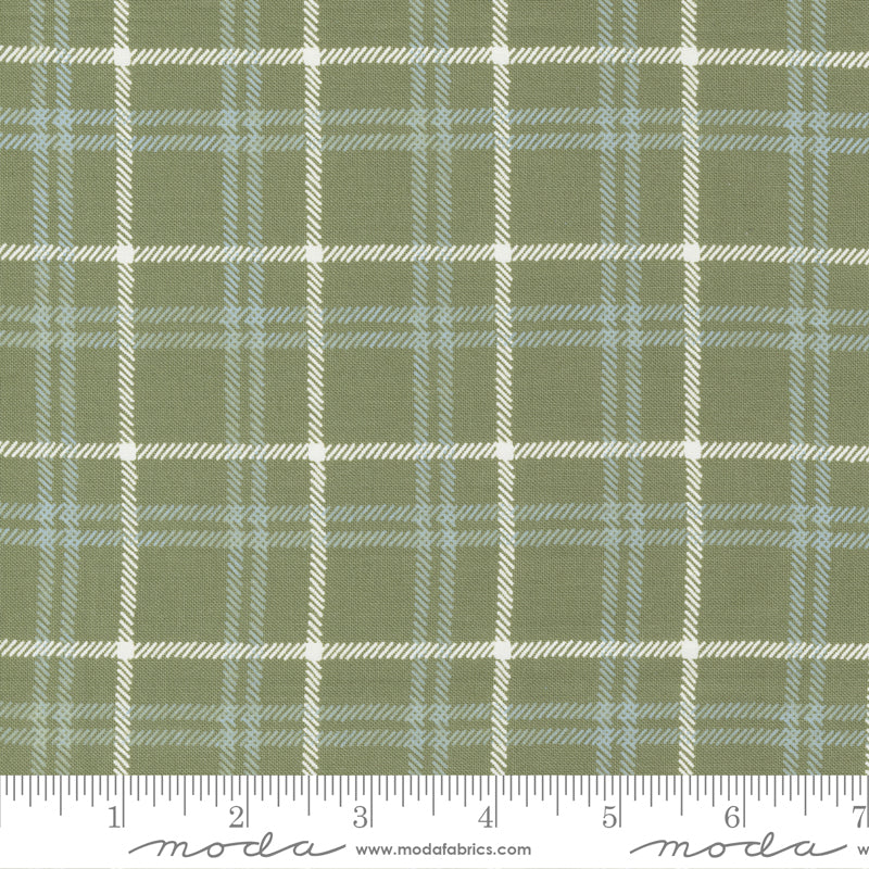 Christmas Eve | Yuletide Checks and Plaids Pine