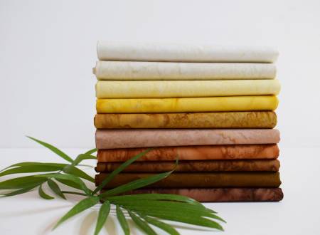 Lava Solids Tonal Golden Brown | 10 Piece Fat Quarter Bundle