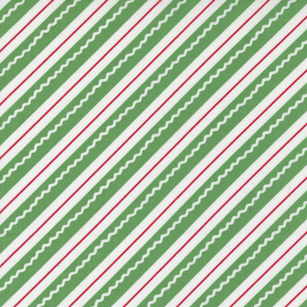 Reindeer Games | Candy Cane Stripes Evergreen