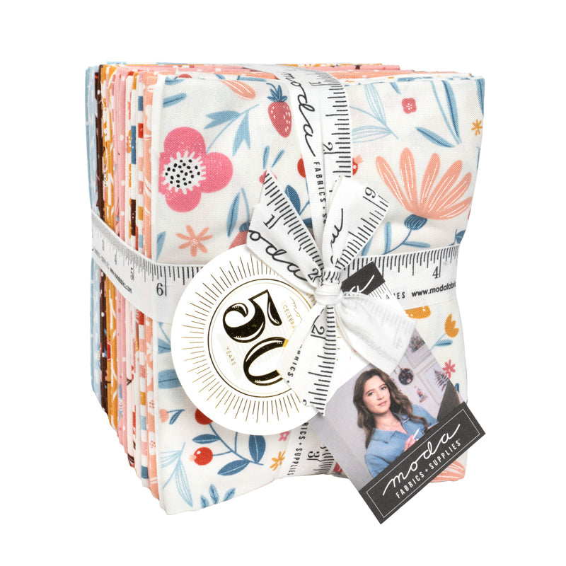 Blossoms and Blooms | Fat Quarter Bundle