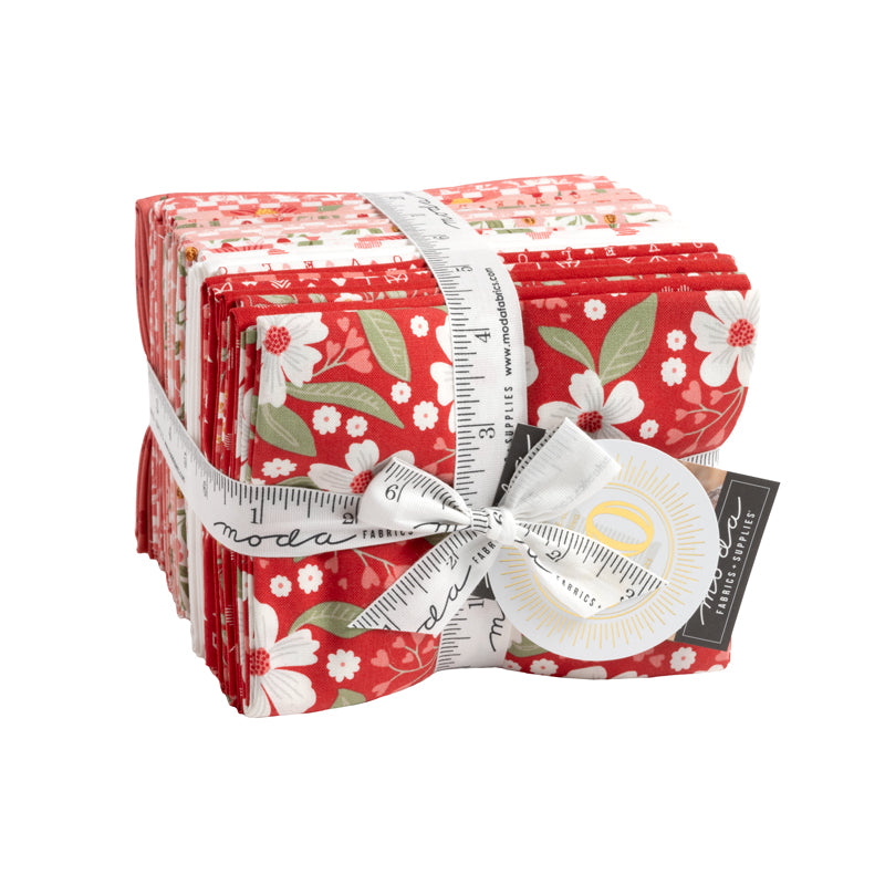 Love Blooms | Fat Quarter Bundle