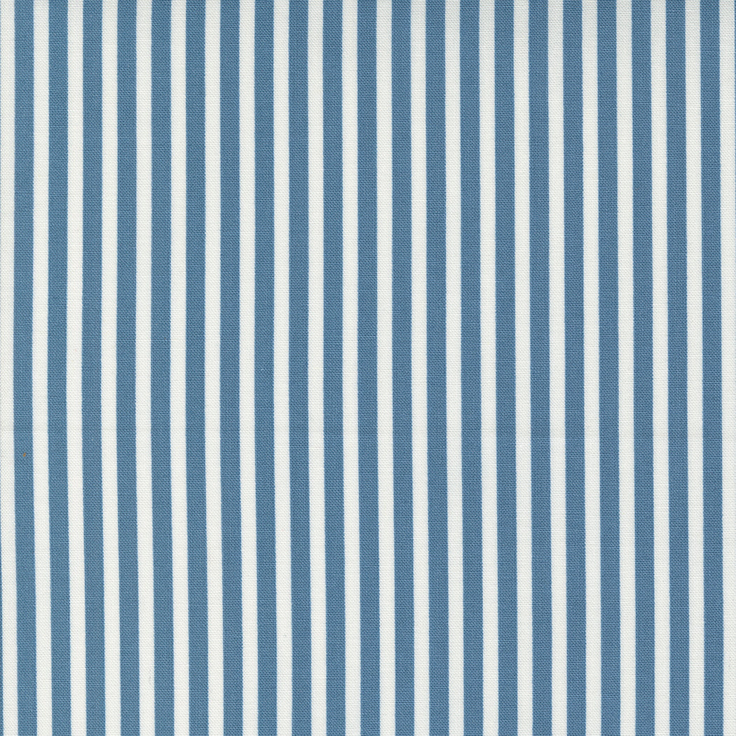 Shoreline | Simple Stripes Medium Blue