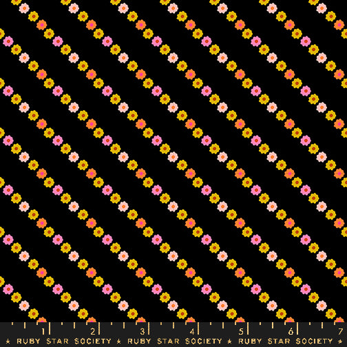 Ooh Lucky Lucky | Garland Stripes Black
